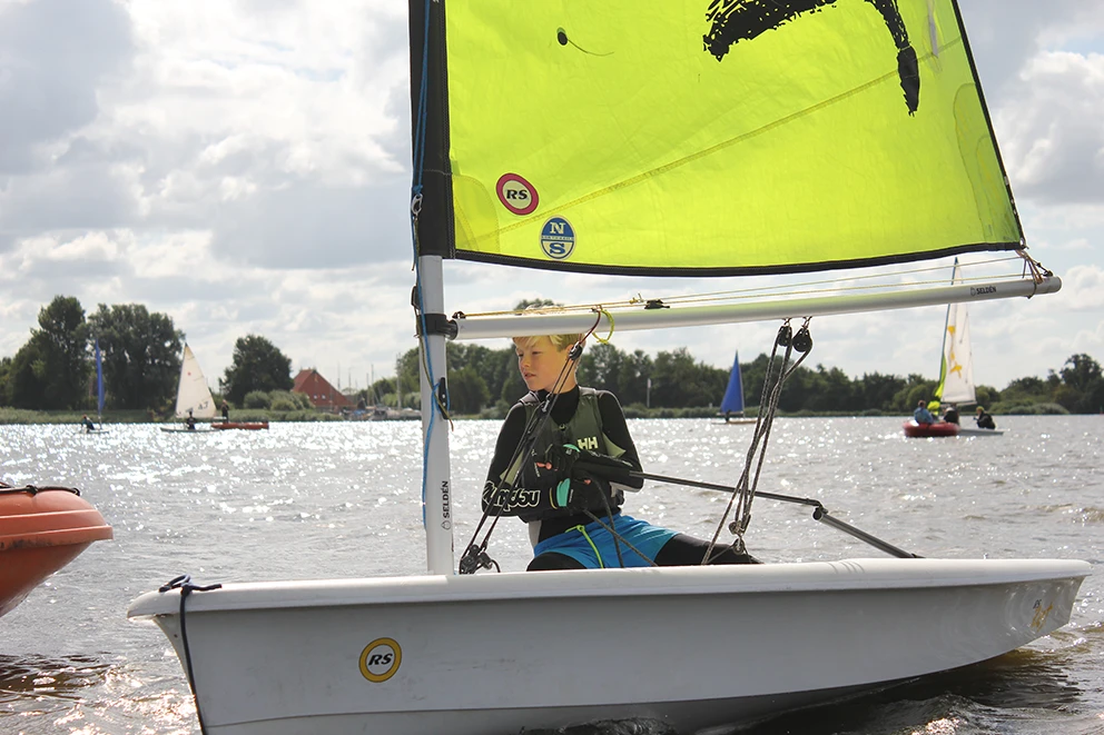 Zwaardboot 1 Mans Op Het Water Neptunus