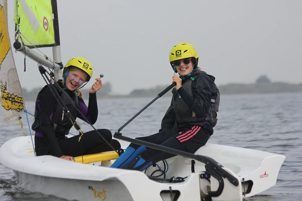 Jeugdzeilen 2 Mans Op Het Water Lolly