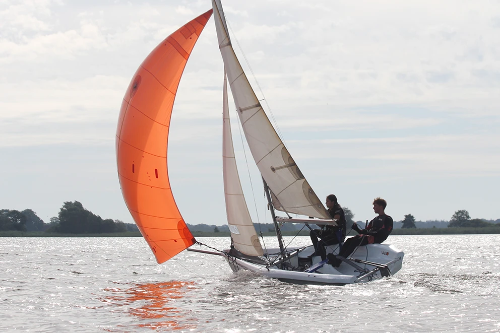 Zwaardboot 2 Mans Zeilschool Neptunus